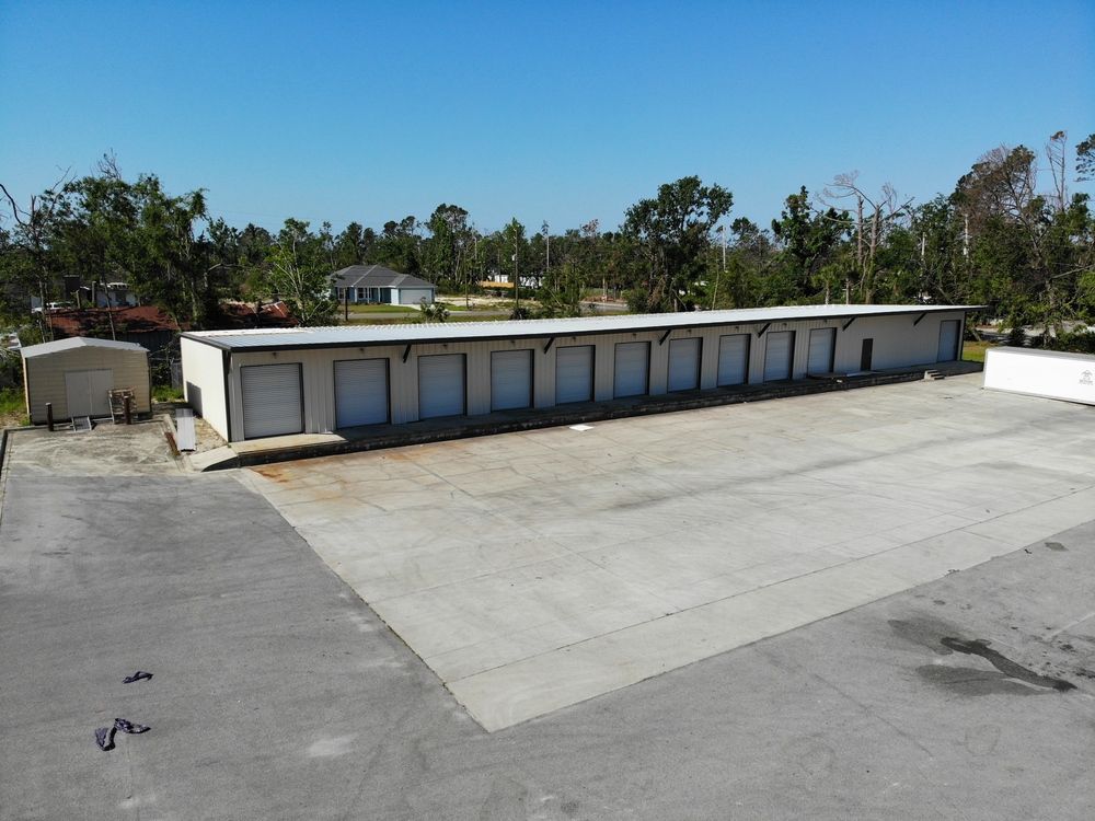 Industrial Warehouse and Office Space on Lisenby Avenue: 3006 Lisenby Ave, Panama City, FL 32405